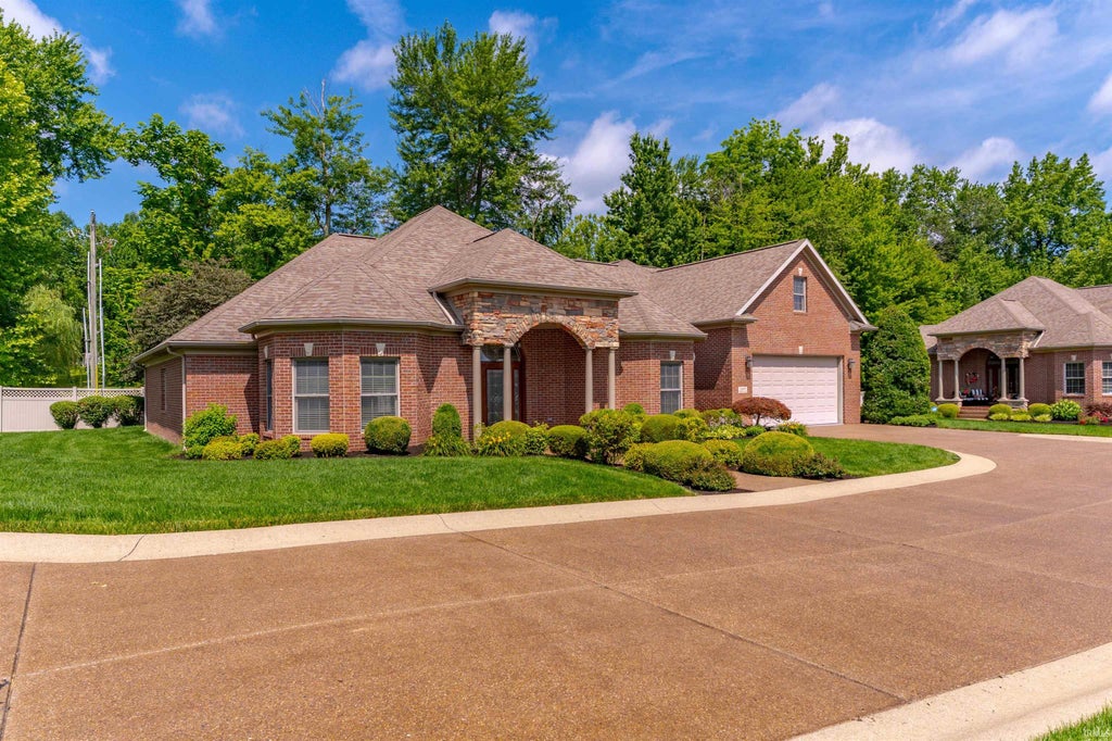 Photo of 1469 Woodfield Drive, Newburgh, IN 47630 (MLS # 202623022)