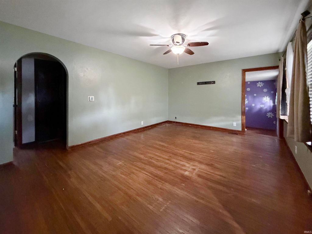 Photo of 951 W Palmer Street, Frankfort, IN 46041 (MLS # 202619449)
