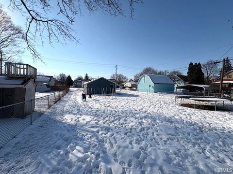 Tiny photo for 607 W Jefferson Street, Decatur, IN 46733 (MLS # 202604160)