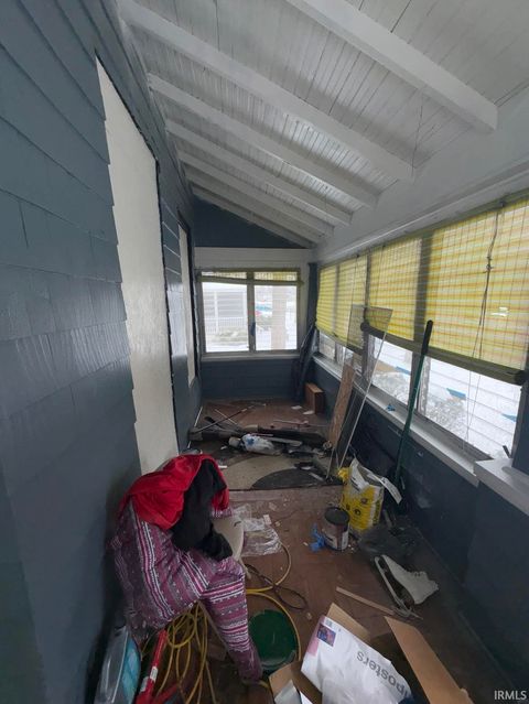 Tiny photo for 607 W Jefferson Street, Decatur, IN 46733 (MLS # 202604160)