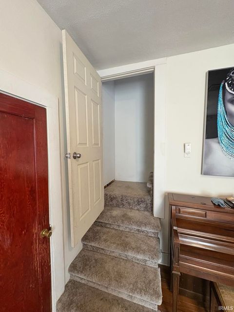 Tiny photo for 607 W Jefferson Street, Decatur, IN 46733 (MLS # 202604160)