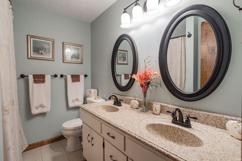 Tiny photo for 317 Timber Lane, Anderson, IN 46017 (MLS # 202618603)