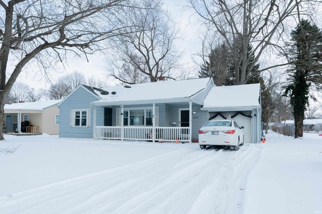 Photo of 5223 Standish Drive, Fort Wayne, IN 46806 (MLS # 202605617)