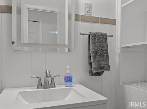 Tiny photo for 1812 Cadillac Court, Kokomo, IN 46902 (MLS # 202546611)