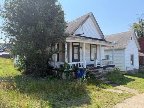 Tiny photo for 702 15th Street, Bedford, IN 47421 (MLS # 202638792)