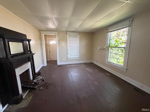 Tiny photo for 702 15th Street, Bedford, IN 47421 (MLS # 202638792)