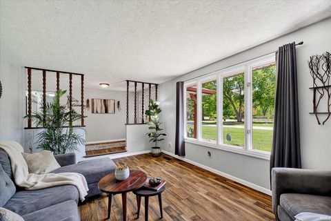 Tiny photo for 5312 Larita Lane, Anderson, IN 46017 (MLS # 202618353)