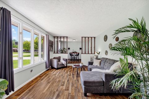 Tiny photo for 5312 Larita Lane, Anderson, IN 46017 (MLS # 202618353)