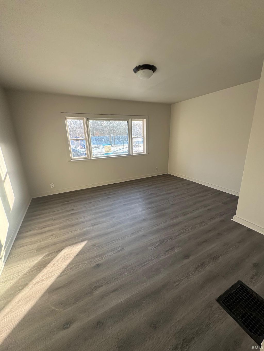 Photo of 315 Center Street, Fort Wayne, IN 46808 (MLS # 202606960)