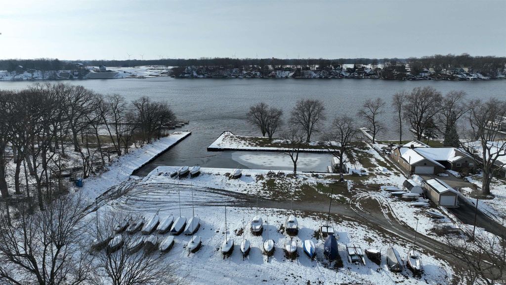 Photo of 11810 W 820 north Crossroad, Monticello, IN 47960 (MLS # 202548768)