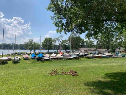 Tiny photo for 11810 W 820 north Crossroad, Monticello, IN 47960 (MLS # 202548768)