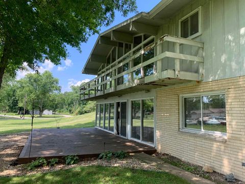 Tiny photo for 11810 W 820 north Crossroad, Monticello, IN 47960 (MLS # 202548768)