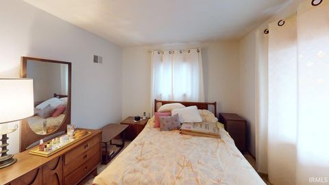 Tiny photo for 11810 W 820 north Crossroad, Monticello, IN 47960 (MLS # 202548768)