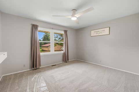 Tiny photo for 1415 W Forest Lane, Marion, IN 46952 (MLS # 202627829)