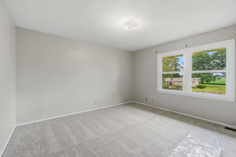 Tiny photo for 1415 W Forest Lane, Marion, IN 46952 (MLS # 202627829)