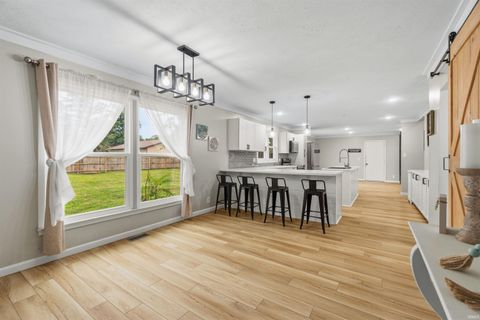 Tiny photo for 1415 W Forest Lane, Marion, IN 46952 (MLS # 202627829)
