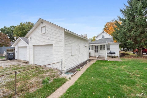 Tiny photo for 628 W WOODLAND Avenue, Kokomo, IN 46902 (MLS # 202642939)