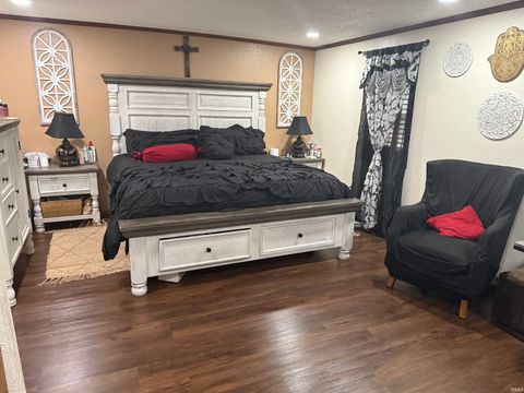 Tiny photo for 218 West Miami Avenue, Logansport, IN 46947 (MLS # 202533572)