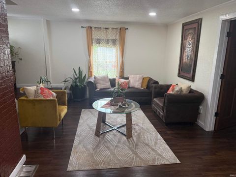 Tiny photo for 218 West Miami Avenue, Logansport, IN 46947 (MLS # 202533572)