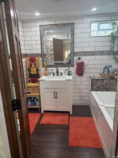 Tiny photo for 218 West Miami Avenue, Logansport, IN 46947 (MLS # 202533572)
