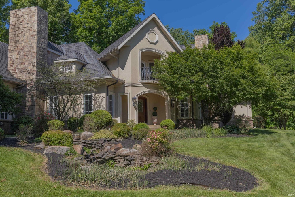 Photo of 1620 Talon Place, Evansville, IN 47725 (MLS # 202626709)