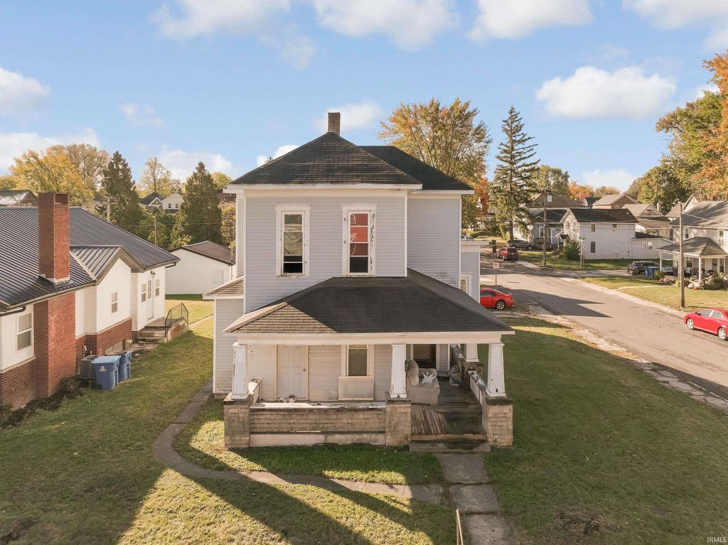 Photo of 128 W South Street, Bluffton, IN 46714 (MLS # 202601777)