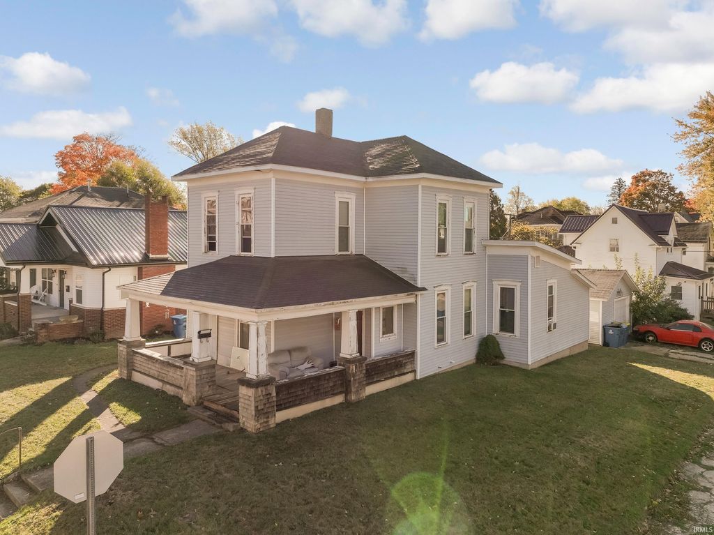 Photo of 128 W South Street, Bluffton, IN 46714 (MLS # 202601777)