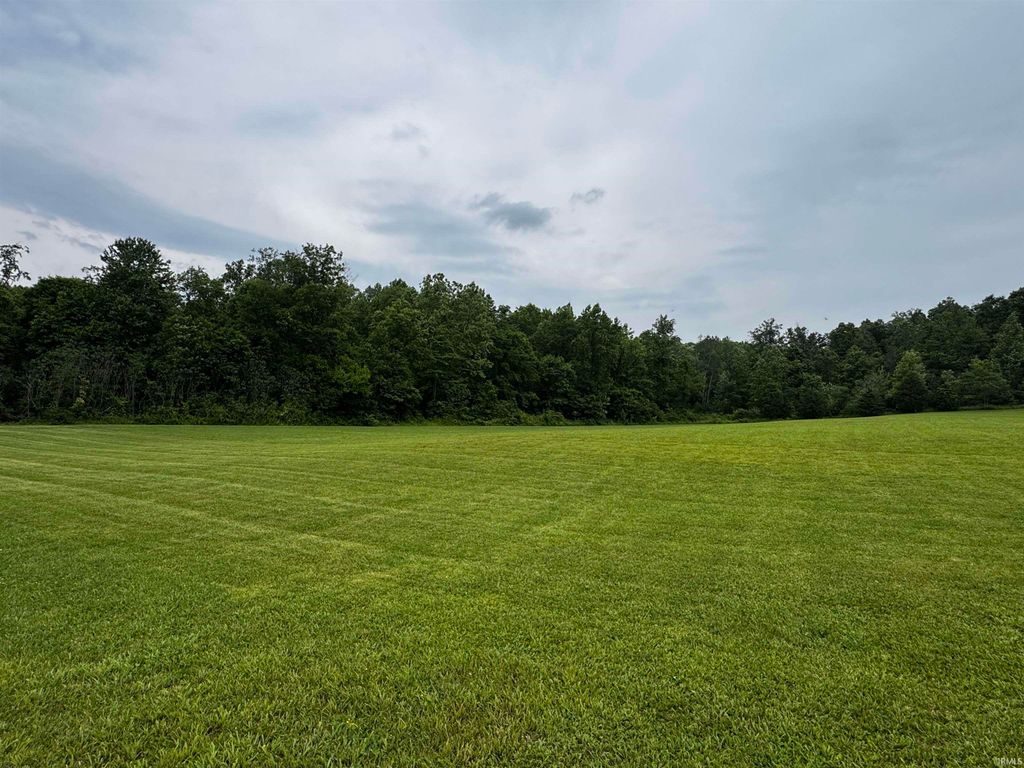 Photo of 1 E Calvertville Road, Bloomfield, IN 47424 (MLS # 202619081)