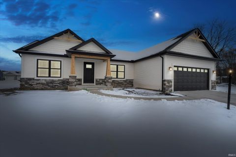 Photo of 1404 Wilderness Trail, Osceola, IN 46561 (MLS # 202546068)