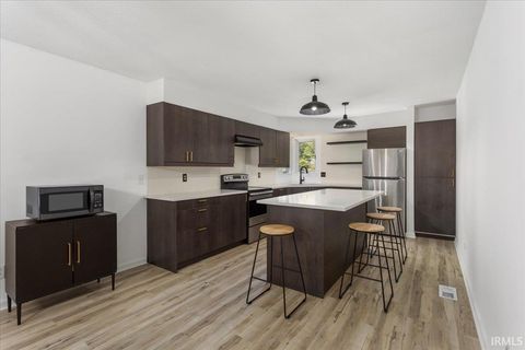 Tiny photo for 214 Mccutcheon Drive, Lafayette, IN 47909 (MLS # 202517308)