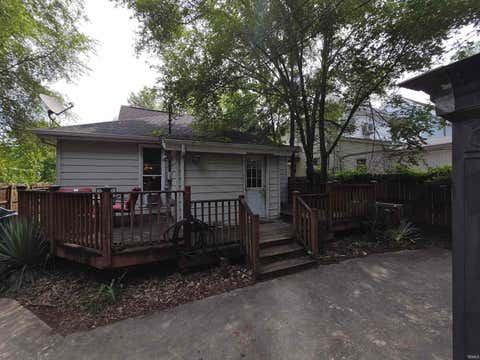 Tiny photo for 515 S Washington Street, Kokomo, IN 46901 (MLS # 202630921)