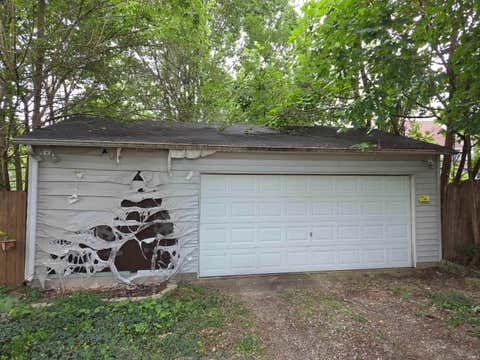 Tiny photo for 515 S Washington Street, Kokomo, IN 46901 (MLS # 202630921)