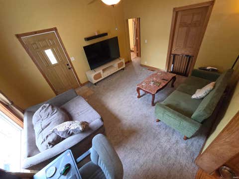 Tiny photo for 515 S Washington Street, Kokomo, IN 46901 (MLS # 202630921)