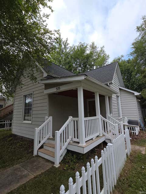 Photo of 515 S Washington Street, Kokomo, IN 46901 (MLS # 202630921)