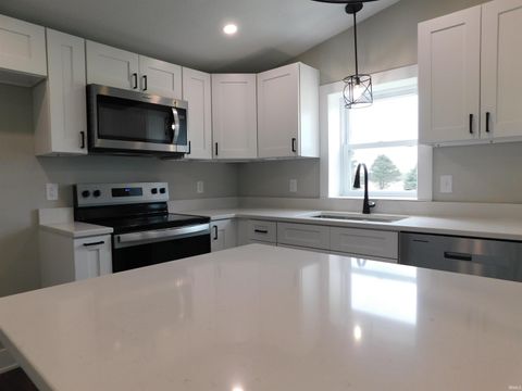 Tiny photo for 1713 E 1500 N, Macy, IN 46951 (MLS # 202614492)