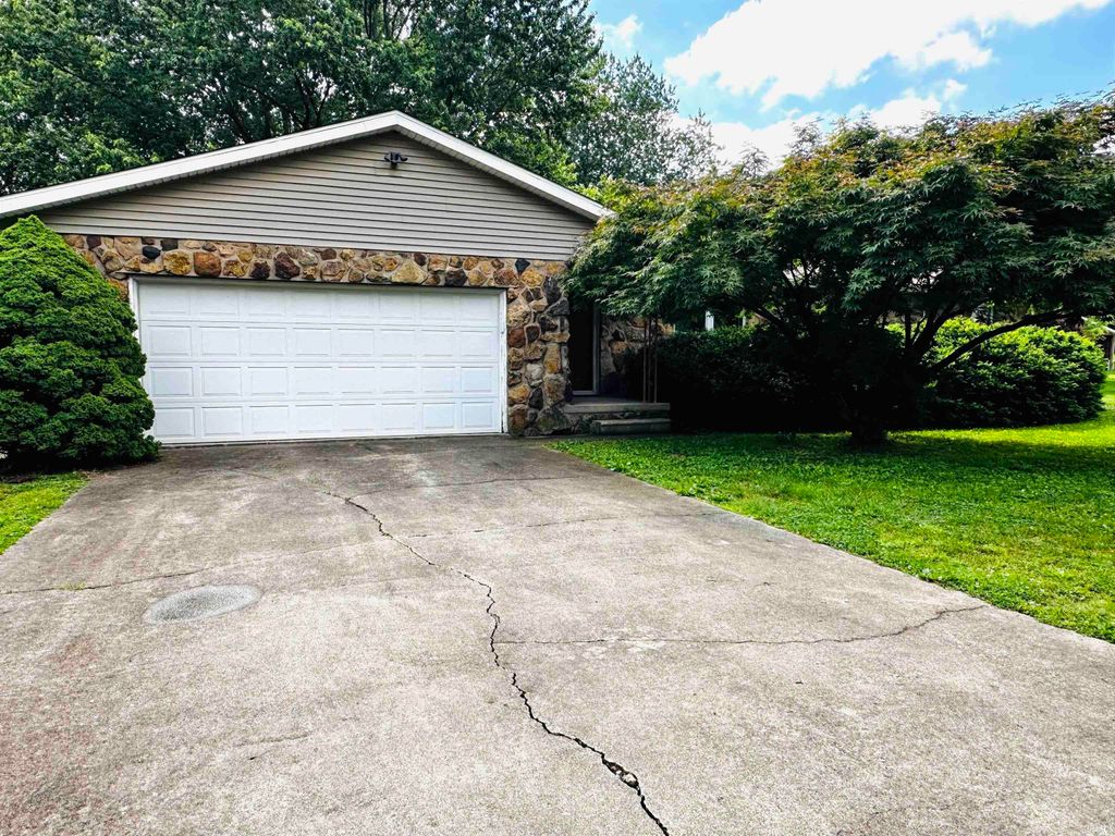 Photo of 12 Cindy Kay Drive, Washington, IN 47501 (MLS # 202617482)