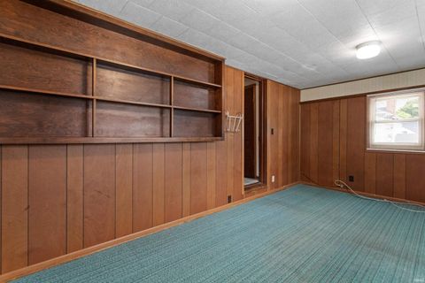 Tiny photo for 1111 W Walnut Street, Kokomo, IN 46901 (MLS # 202533492)