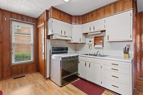 Tiny photo for 1111 W Walnut Street, Kokomo, IN 46901 (MLS # 202533492)