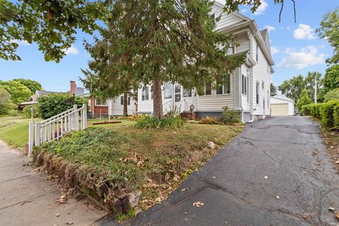 Tiny photo for 1111 W Walnut Street, Kokomo, IN 46901 (MLS # 202533492)