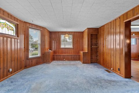 Tiny photo for 1111 W Walnut Street, Kokomo, IN 46901 (MLS # 202533492)