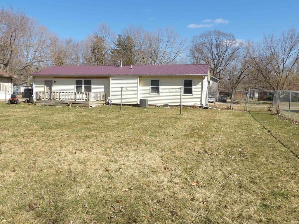 Photo of 1310 St Mary's Drive, Warsaw, IN 46580 (MLS # 202606465)