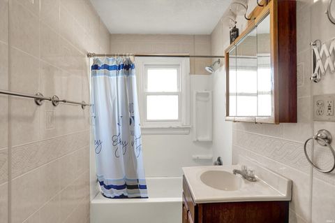 Tiny photo for 224 Reddingdale Drive, New Castle, IN 47362 (MLS # 202544845)