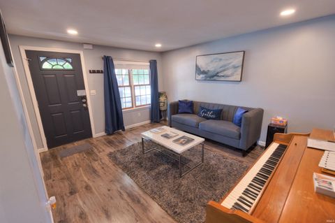 Tiny photo for 519 N 26th Street, Lafayette, IN 47904 (MLS # 202543297)