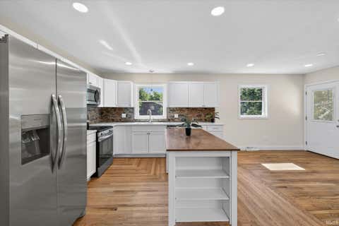 Tiny photo for 2102 E Wimbleton Lane, Bloomington, IN 47401 (MLS # 202621253)