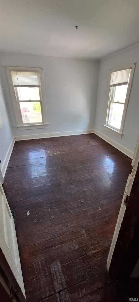 Tiny photo for 3310 Harrison Street, Fort Wayne, IN 46802 (MLS # 202619919)