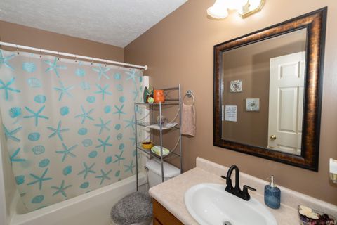 Tiny photo for 1008 Colonial Manor Drive, Goshen, IN 46516 (MLS # 202615887)