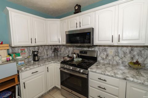 Tiny photo for 1008 Colonial Manor Drive, Goshen, IN 46516 (MLS # 202615887)