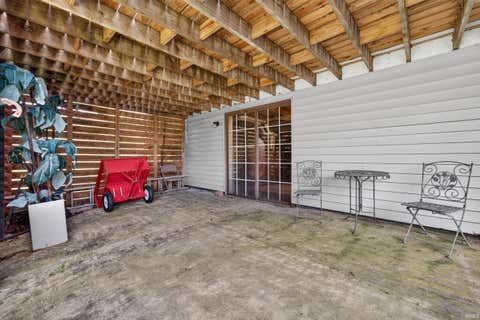 Tiny photo for 4557 E Division Road, Logansport, IN 46947 (MLS # 202634656)