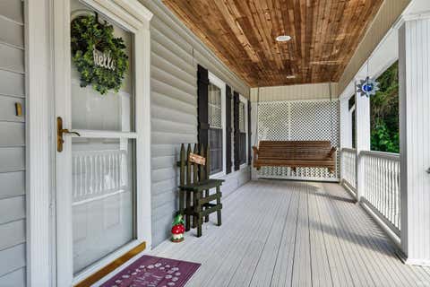 Tiny photo for 4557 E Division Road, Logansport, IN 46947 (MLS # 202634656)