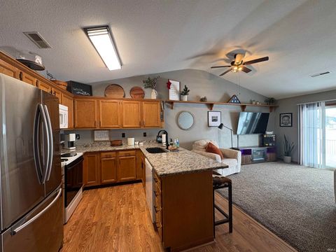 Tiny photo for 422 Mirage Drive, Kokomo, IN 46901 (MLS # 202603507)